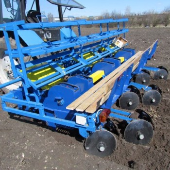 Картофелесажалка СПК-6 Картофелесажалка СПК-6