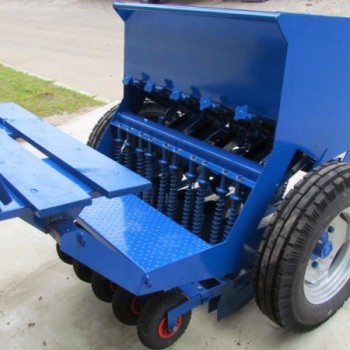 Сажалка лука-севка СЛ-1 Сажалка лука-севка СЛ-1