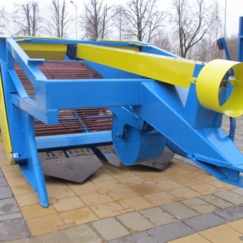 Универсальный копатель валкообразователь УКВ-2 Универсальный копатель валкообразователь УКВ-2