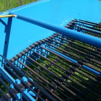 Картофелекопатель полунавесной двухрядный КСТ-1,4М Картофелекопатель полунавесной двухрядный КСТ-1,4М