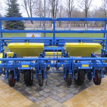 Картофелесажалка СПК-4 Картофелесажалка СПК-4