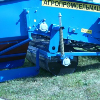 Копатель-валкоукладчик лука КЛ-1,4А Копатель-валкоукладчик лука КЛ-1,4А