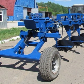Плуг прицепной многокорпусный Плуг прицепной многокорпусный